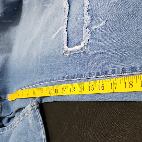 Denim 24/7 Distressed jeans. Size 24W. - Picture 6 of 6
